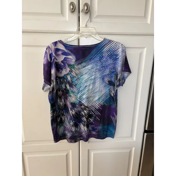 Chicos Purple Blue Abstract Floral Feather Rhinestone Top Size 1‎ Medium - Image 6