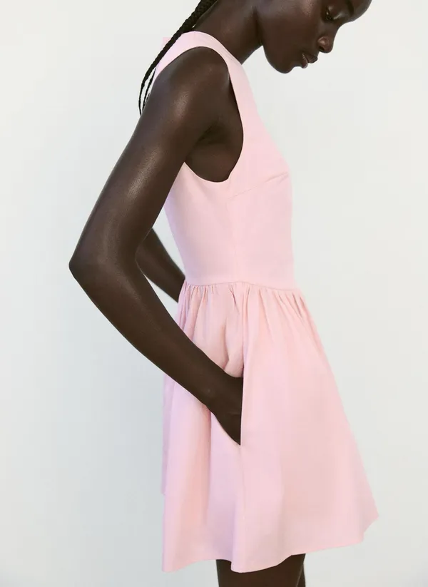 Elegant Pink Sleeveless Dress - Image 3