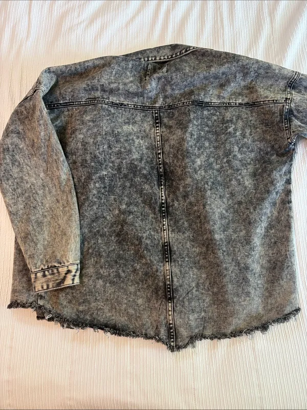 Black Label Acid Wash Gray Denim Jean Jacket - Image 3
