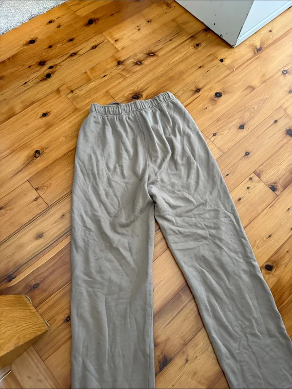 ALO accolade Women's xs Pants in Taupe - Image 8