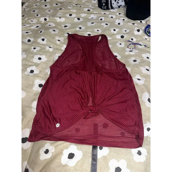 Lululemon red lightweight tank top - Image 4