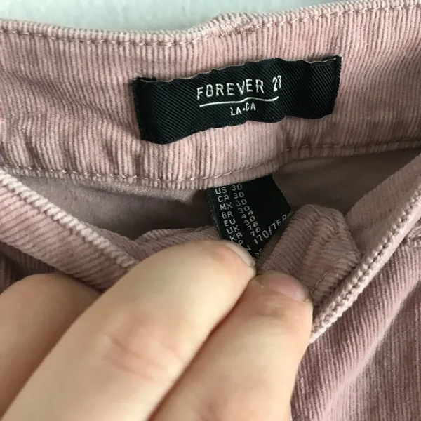 EUC Forever 21 Pink Corduroy Distressed Jean Pant sz 30 - Image 3