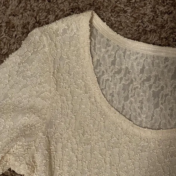 Vintage Lace Scoop Neck Top - Image 2
