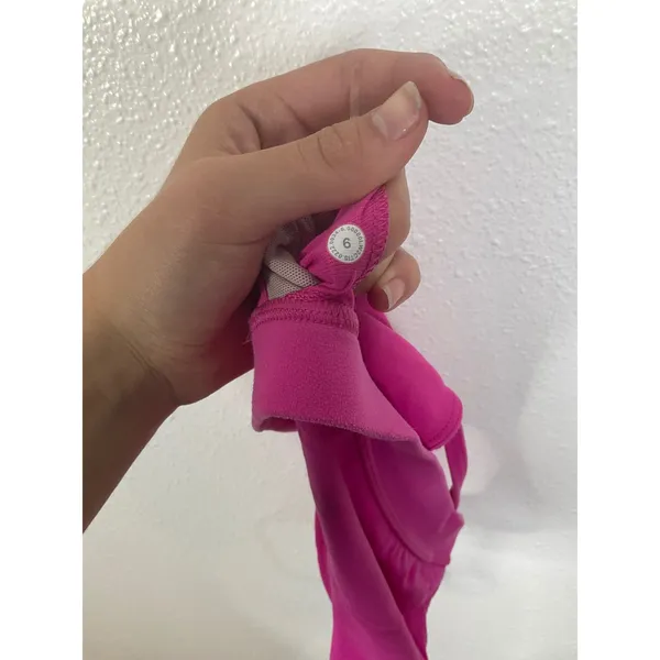Lululemon Flow Y Bra Pink Nulu Yoga Sports Bra Size 6 W2CT1S - Image 4
