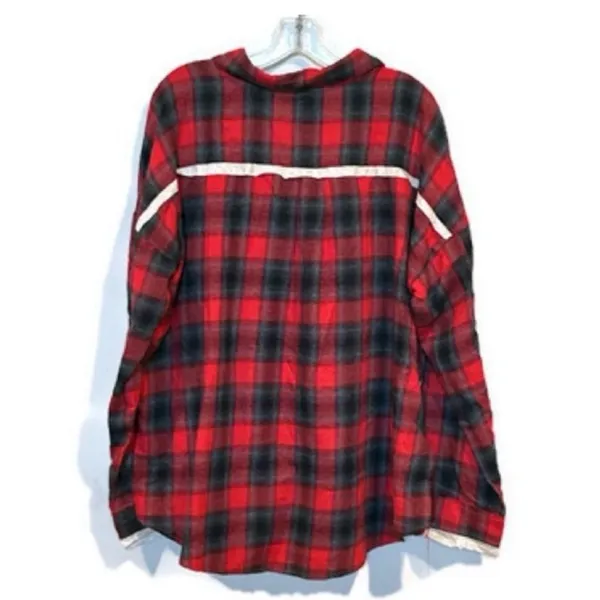 POL Button Front Lightweight Flannel Red and Black Plaid Shirt Size M - Image 2