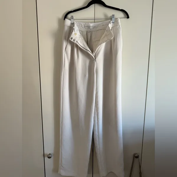 Aritzia / Wilfred Effortless Pant - Ivory Size 8 - Image 2