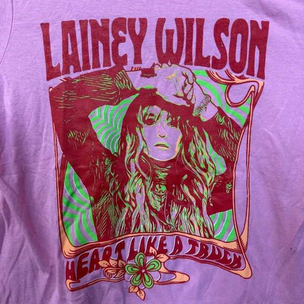 Lainey Wilson Heart Like a Truck Groovy Country Womens Top M - Image 2