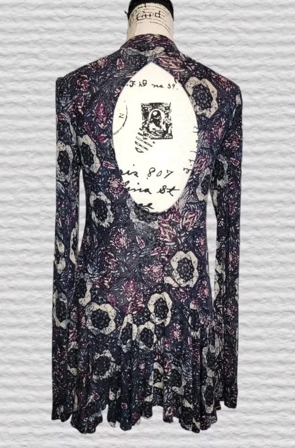 Free People MED Plum Floral ANNABELLE TUNIC Top Mini Dress Open Back Boho Sexy - Image 4