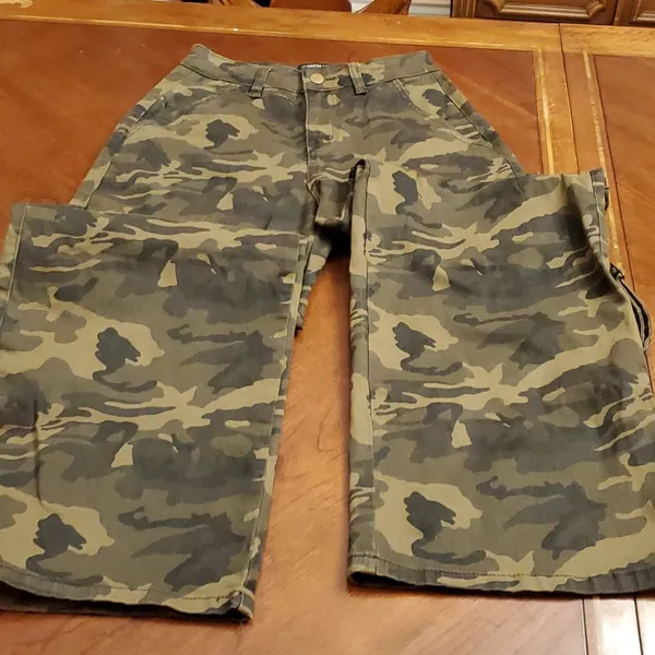 American Bazi CAMO PANTS SIZE S - Image 3