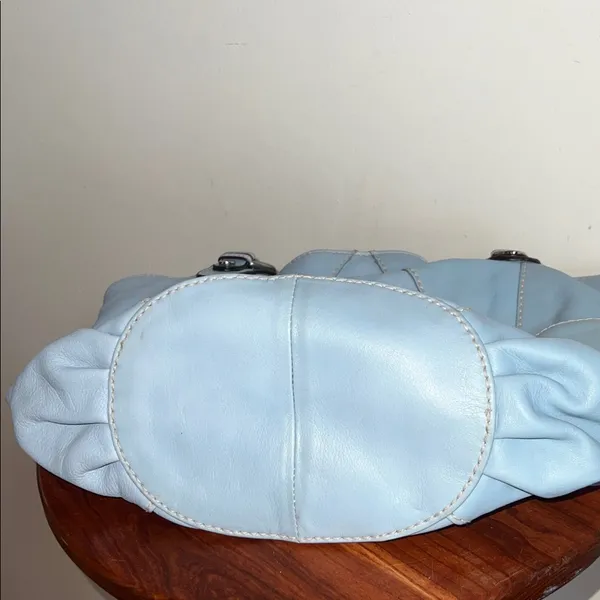 Tignanello rare Blue Leather Shoulder Bag multi striped interior - Image 4