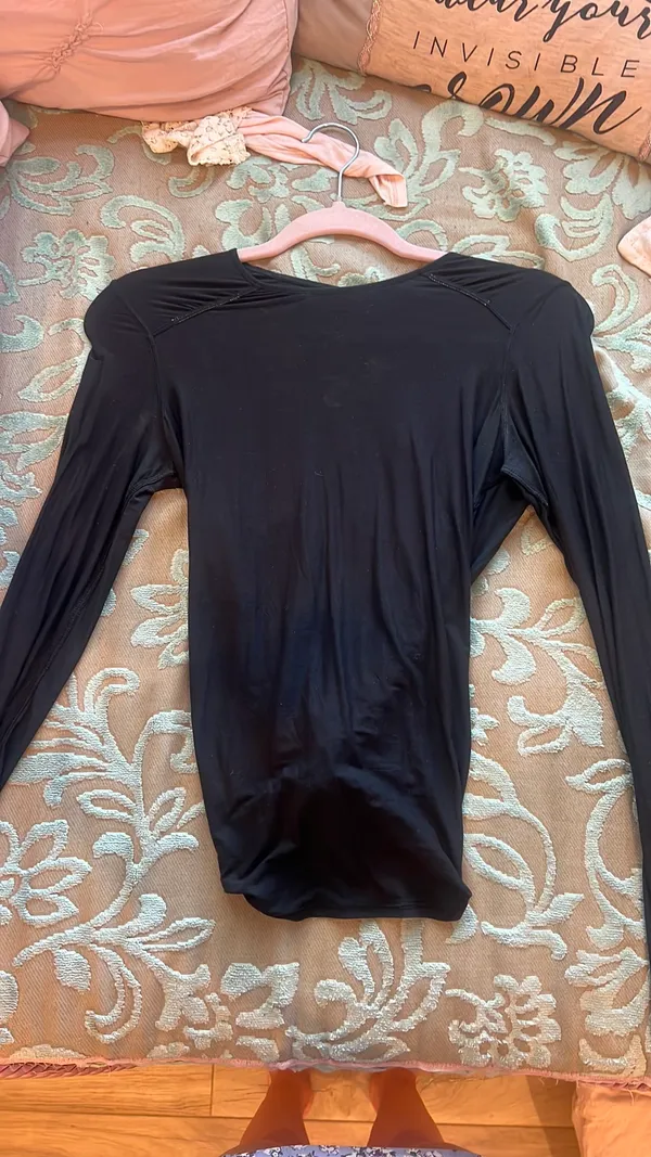 Lululemon Black Long Sleeve - Image 2