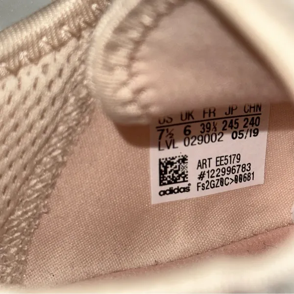 Adidas Women’s Size 7.5 Beige Pink R1 W BOOST Running Athletic Shoes Sneakers - Image 9