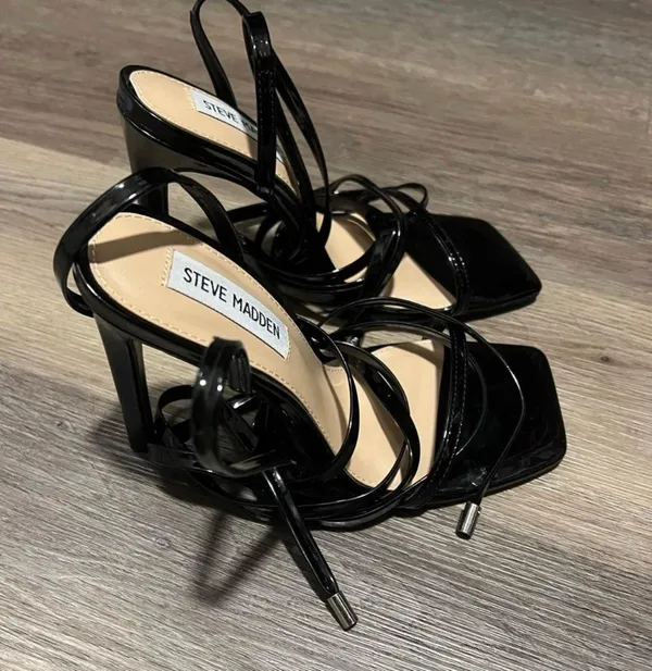 Steve Madden Black Patent Uplift Lace Up Heels - Image 13