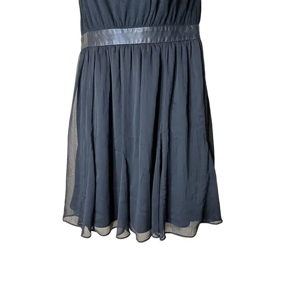 Alice + Olivia Bateau Neckline Mini‎ Dress Size 2 - Image 3