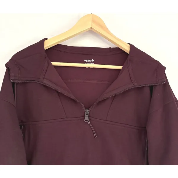 Old Navy Active Dynamic Fleece Half Zip Hoodie Maroon Burgundy Thumbhole Cropped - Image 4