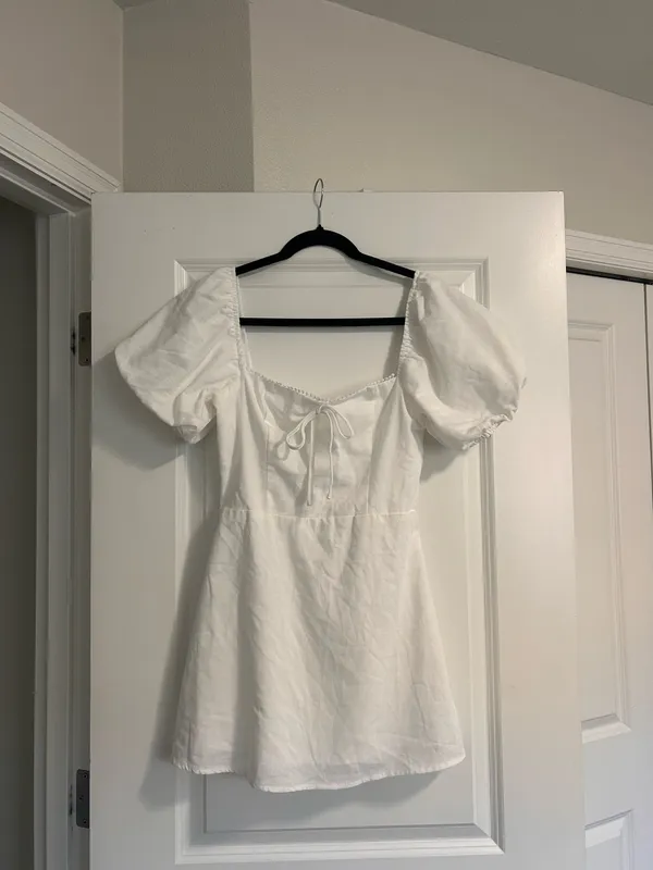 New Showpo Jules Mini Puff Sleeve Square Neck Fit & Flare Dress Size Small - Image 6