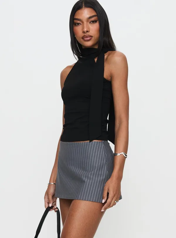 Princess Polly Can’t Sleep Skort Charcoal Stripe - Image 4