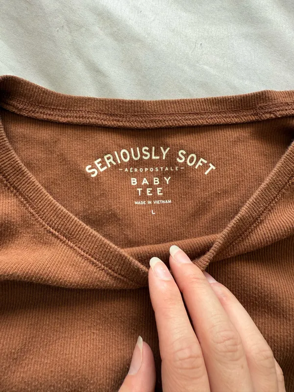 Aeropostale Cropped Long Sleeve Top - Image 5