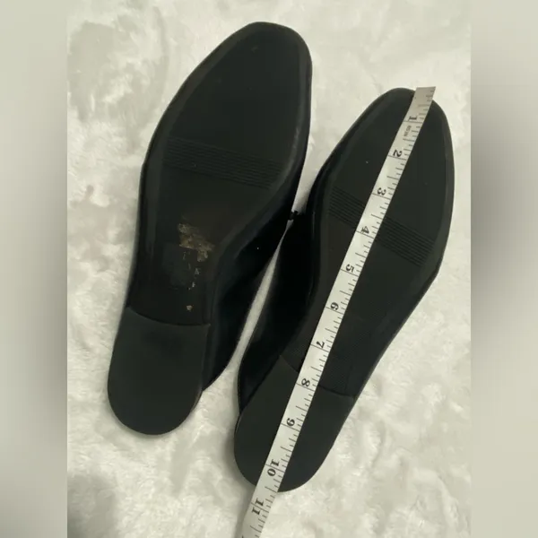 Naturalizer Women's Kayden Mule Black Leather with Gold Accent 9.5 - Image 10