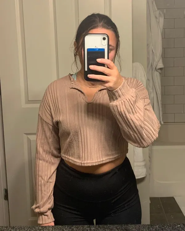 Cropped Sweater - Image 3