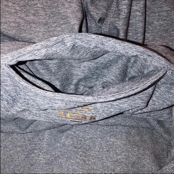 Varley small athleisure leggings - Image 6