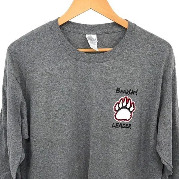 Gildan Harvard Bear Up Rise Up Long Sleeve Crewneck T-Shirt‎ Size Large Gray - Image 2