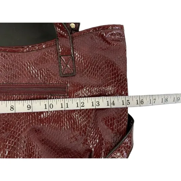 Women's Medium Burgundy Purse - Image 4