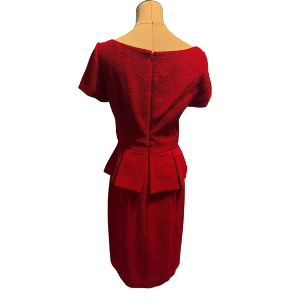 Kay Unger Red Textured Peplum Knee Length Dress. Size 6 - Image 2