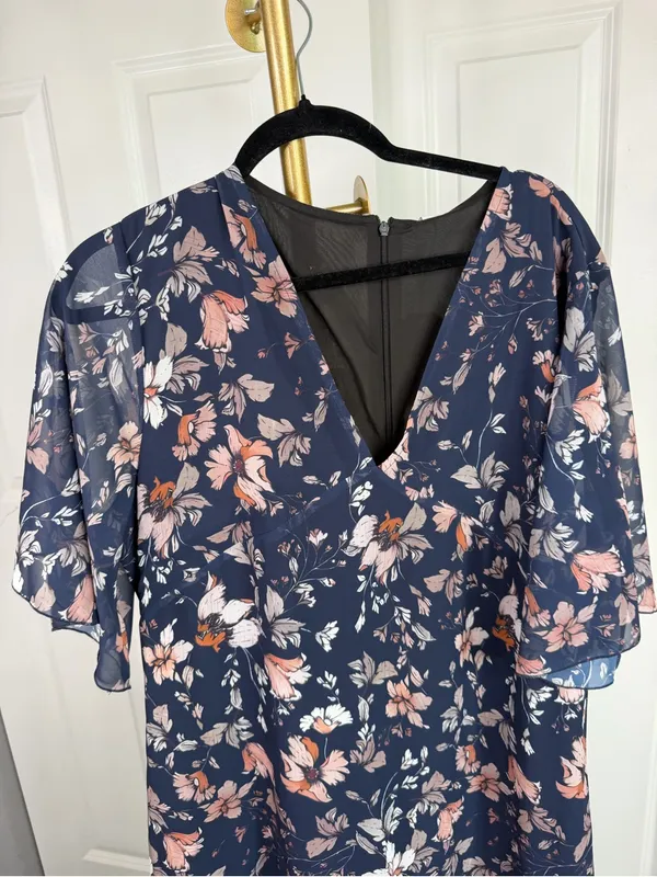 Boutique Navy Floral Flutter Sleeve Tiered Maxi Dress XXL NWT - Image 3