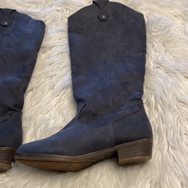 Boots long 16” color bluish/gray excellent condition see pictures size 8.5 - Image 3