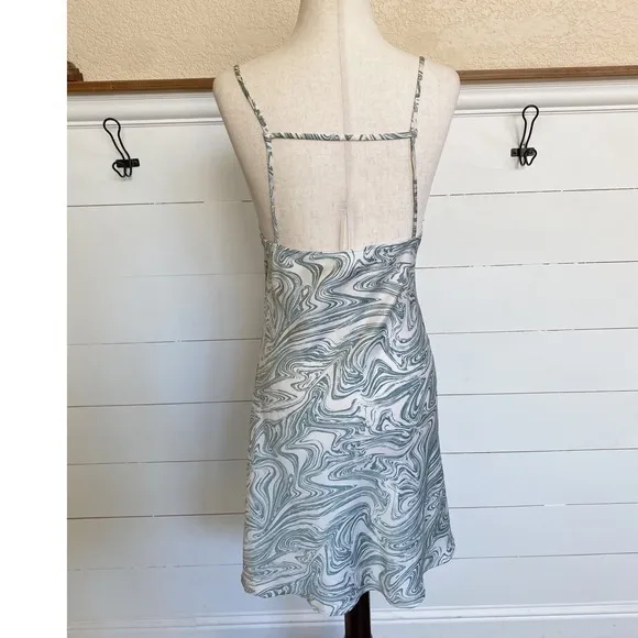 Audrey 3+1‎ Forest Green & White Marble Mini Slip Dress - S - Image 2