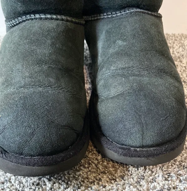 UGG Black Bailey Bow Booties Size 8 - Image 6