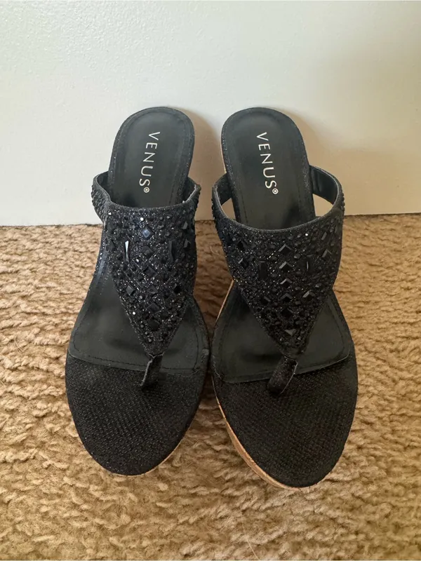 VENUS Black Rhinestone Embellished Cork Platform Wedge Thong Sandals New Size 7 - Image 3