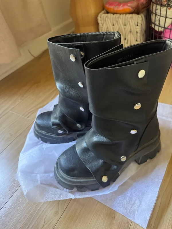 Black Chunky Platform Moto Boots - Image 2