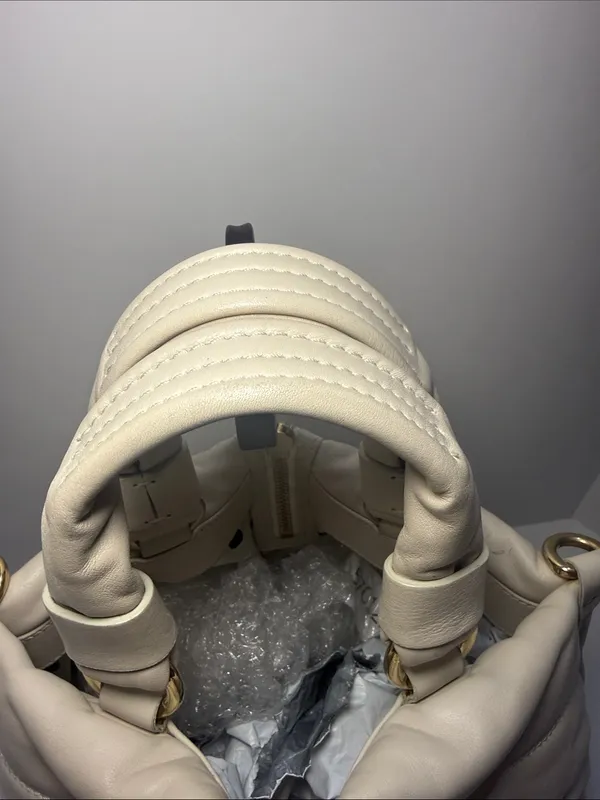 Moncler Amandine Borsa White Leather Puffer Satchel - Image 5