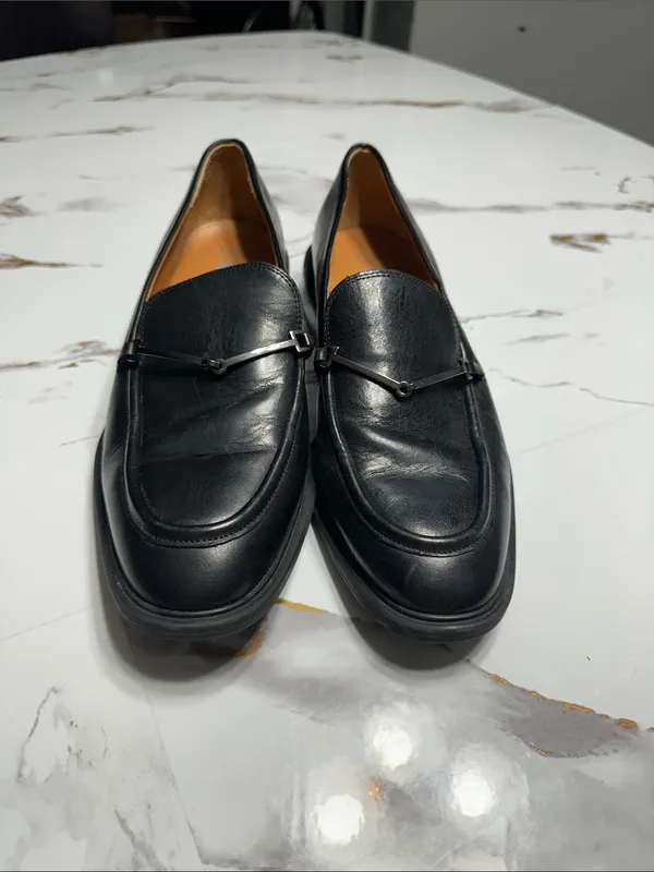 Classic Black Leather Women's Moccasins Size 10 - Image 7