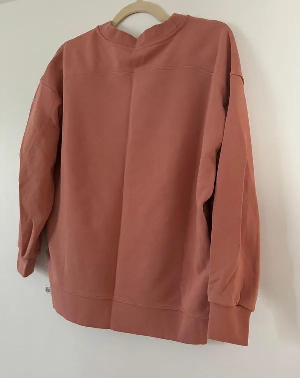 Lululemon Perfectly Oversized Crew - Image 2