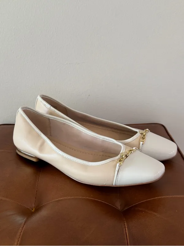 Aldo Lalateriel Ballerina Two-Tone Cream and White Ballet Flat Gold Accent Sz 9 - Image 2