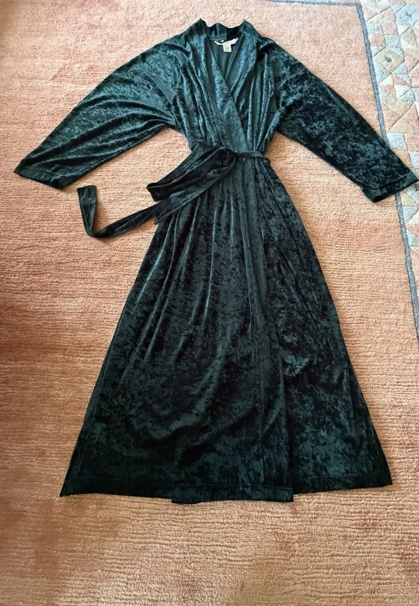Vintage Lane Bryant Emerald Green Velvet Robe Size 14/20 - Image 3