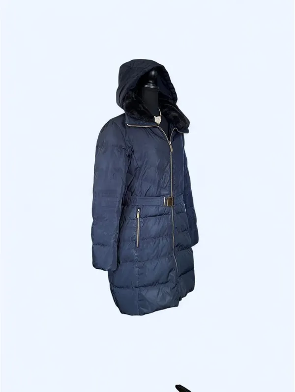 Michael Kors Quiet Luxury Down Puffer Hooded Belted Coat size medium - Image 3