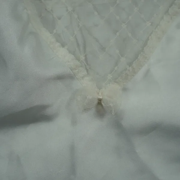 Vintage Delicate Bridal Ivory Satin‎ Lace V-Neck Camisole Top Coquette Ethereal - Image 3