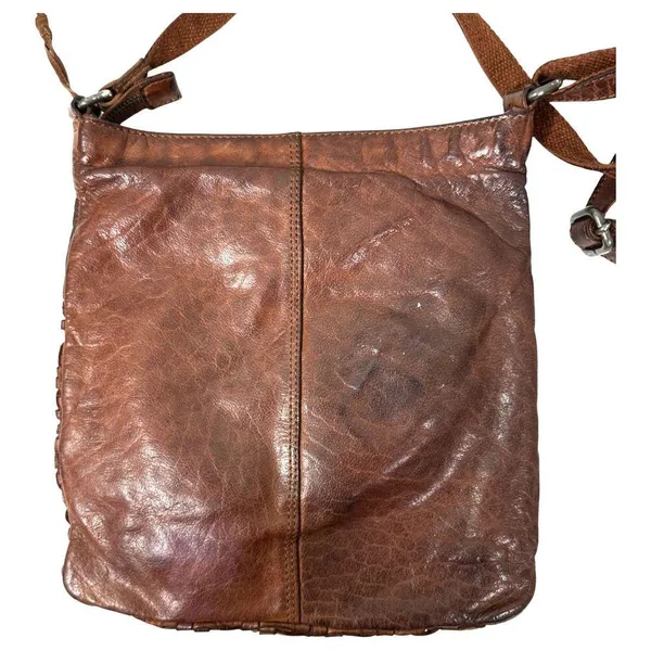 Spikes & Sparrow Brown Woven Leather Distressed Crossbody Bag - Image 5