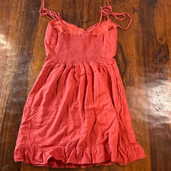 Abercrombie & Fitch Coral Red Linen Blend Ruffle Mini Dress Smocked Back Small - Image 2