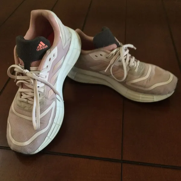 Adidas Duramo 10 running shoes pink size 10 - Image 3