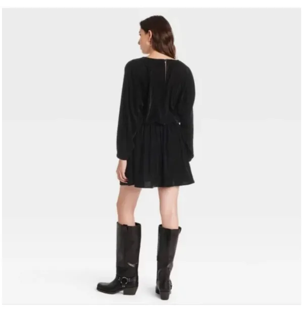 Universal Threads Mini Velvet Dress - Image 3