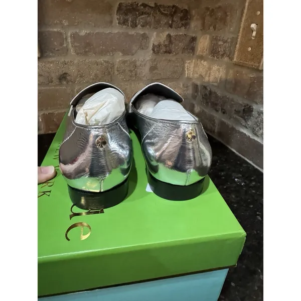 Kate Spade New York METALLIC SILVER Women's Genevieve Loafers‎ Size 6.5 Crinkle - Image 15