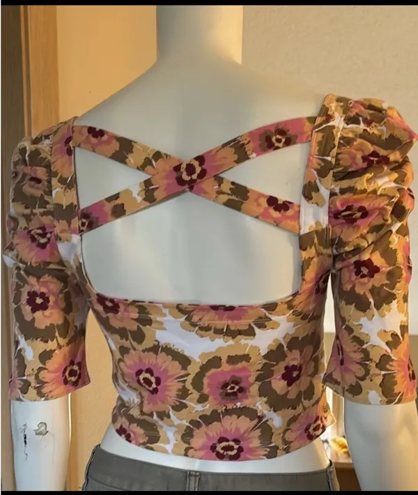 Free People “Give Me More” Floral Top Small - Image 2