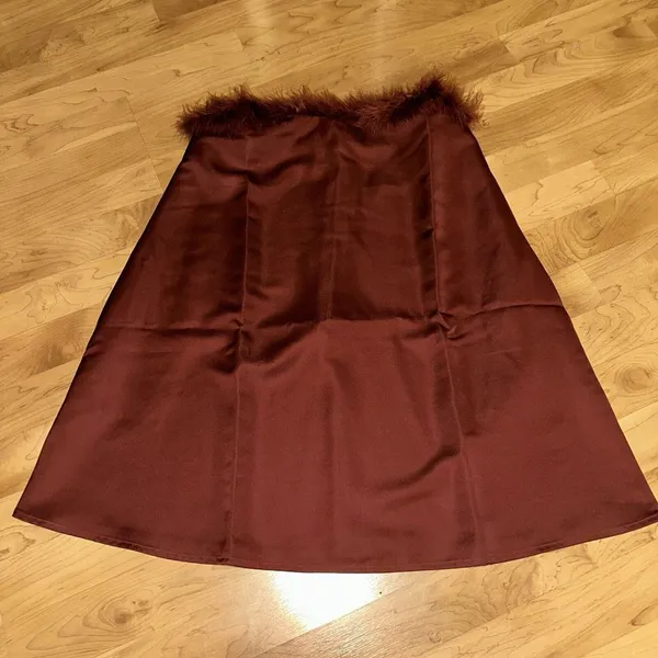 we wore what faux‎ fur strapless satin dress Size 6 - Image 6