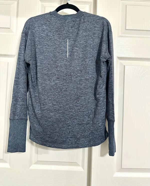 Nike Long Sleeve Dri-Fit Top - Image 3