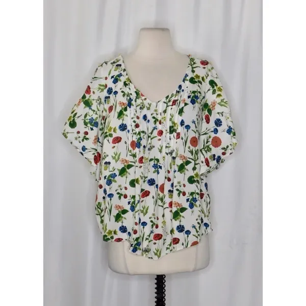 Anthropologie MAEVE Maya Floral Fluttered Top Blouse Strawberry Fruit Berries 2‎ - Image 2